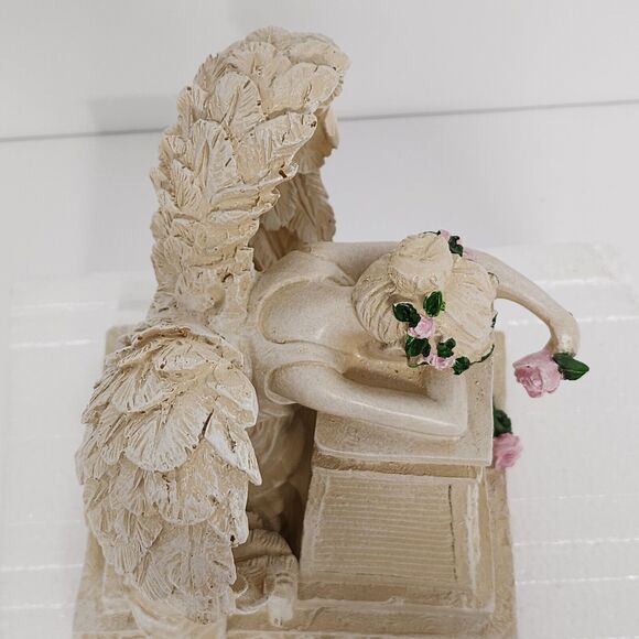 Solar Lighted Stone-Finished Resin Weeping Angel Garden Memorial, Beige New! - Picture 7 of 10